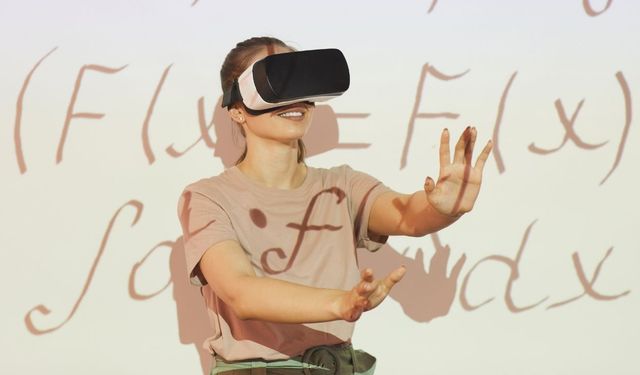 Eğitimde Yeni Dönem, Holografik ve 3D Teknolojiler
